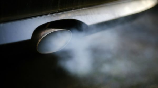 German climate groups plan legal action against car giants