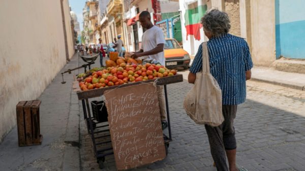 According to official figures, inflation -- which has several countries in Latin America and elsewhere in its grips -- reached 70 percent in import-dependent Cuba in 2021 and 39 percent in 2022